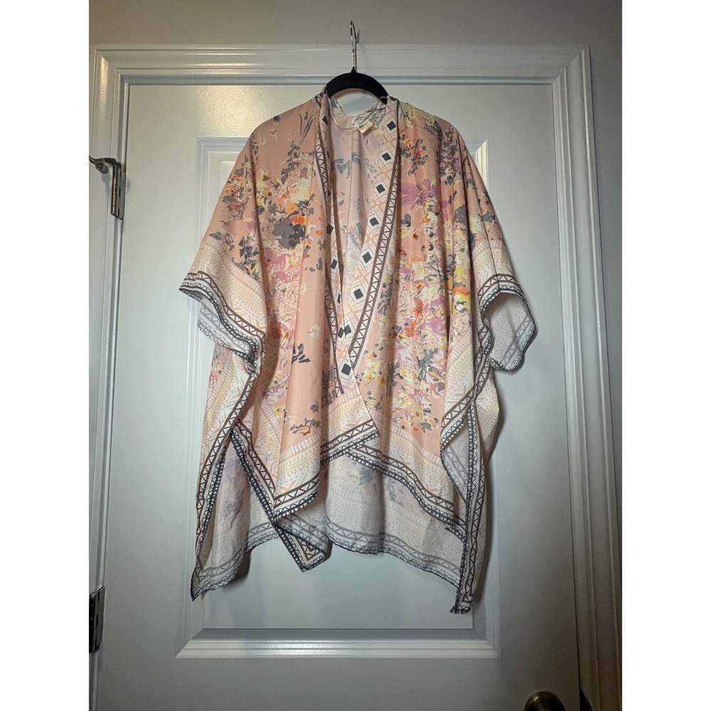 Nordstrom Rack Floral Print Kimono Wrap Pink Multi‎ Geometric Border One Size